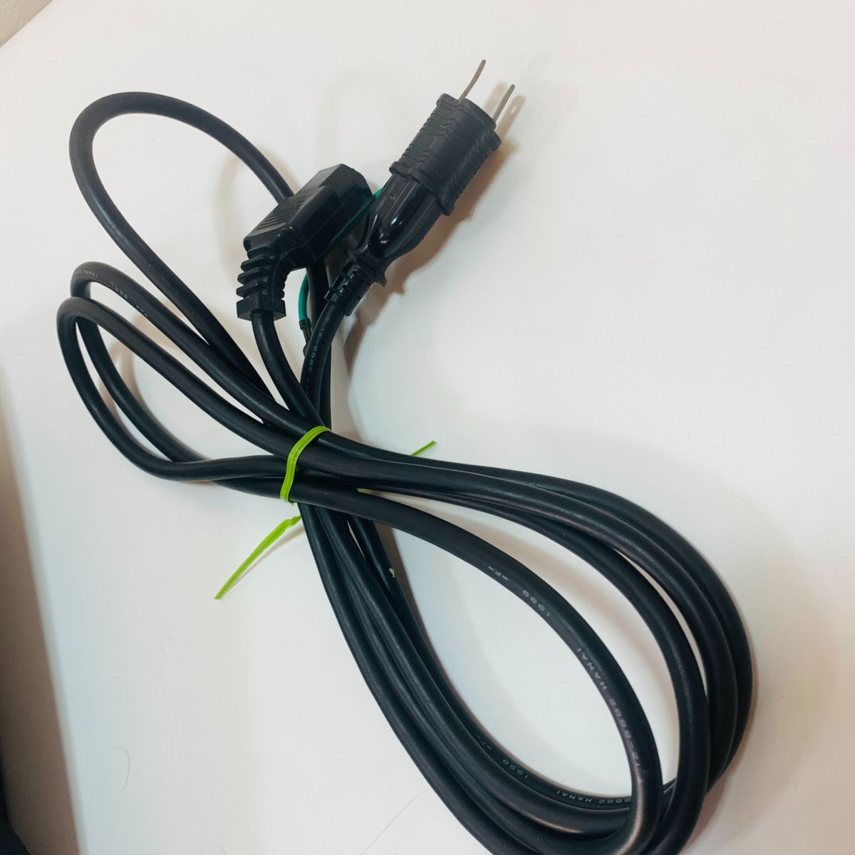 シンセサイザー