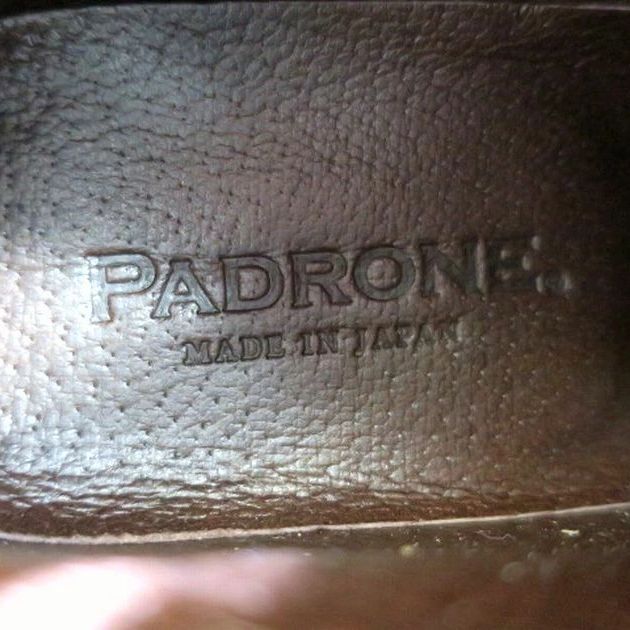 ディープブラウン