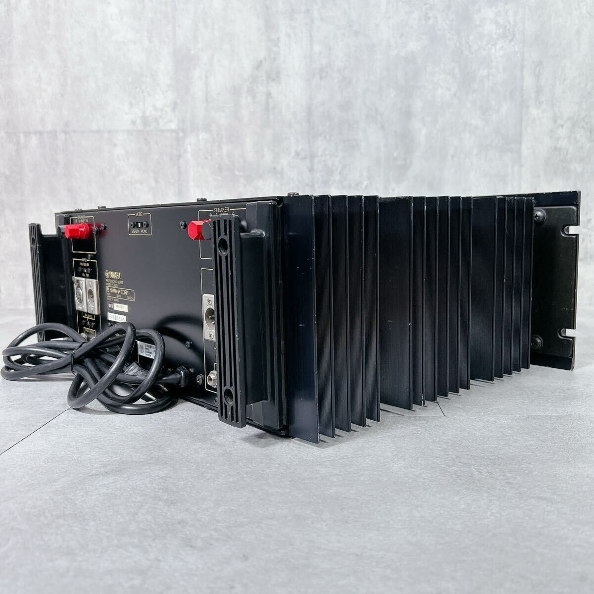 V134 ヤマハ パワーアンプ PC2002 業務用 PA機器 音響機器 V134 YAMAHA ヤマハ パワーアンプ PC2002 業務用 PA機器 音響機器