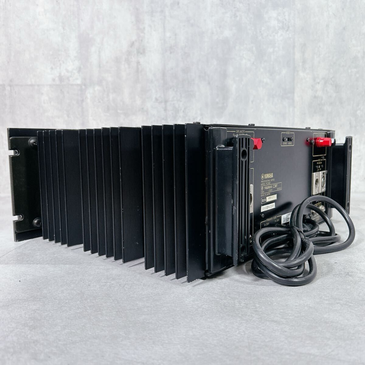 V134 YAMAHA ヤマハ パワーアンプ PC2002 業務用 PA機器 音響機器