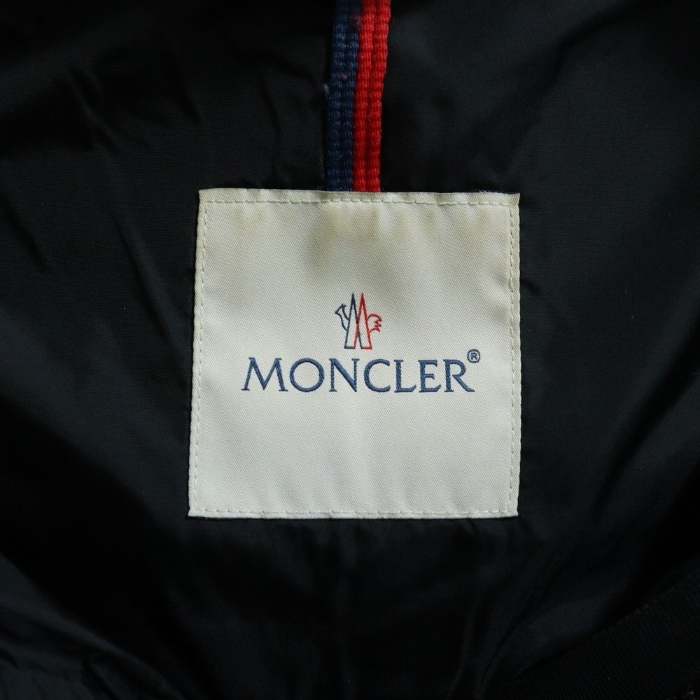 MONCLER モンクレール