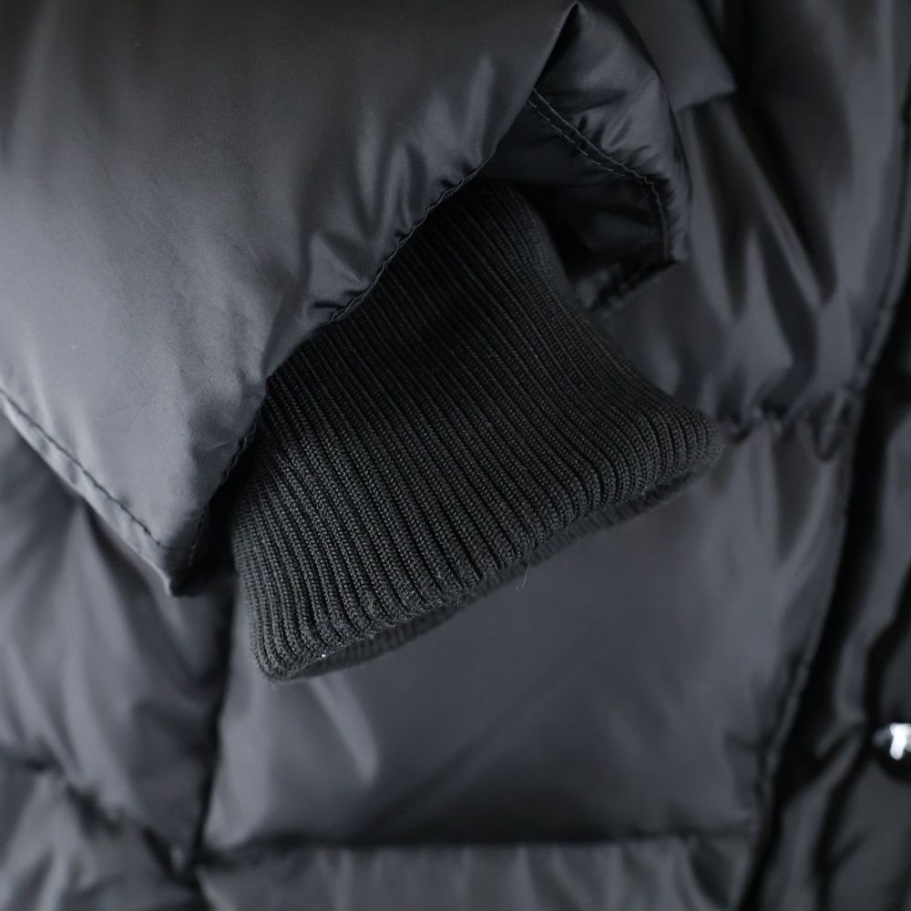 ジップアップ ダウンジャケット