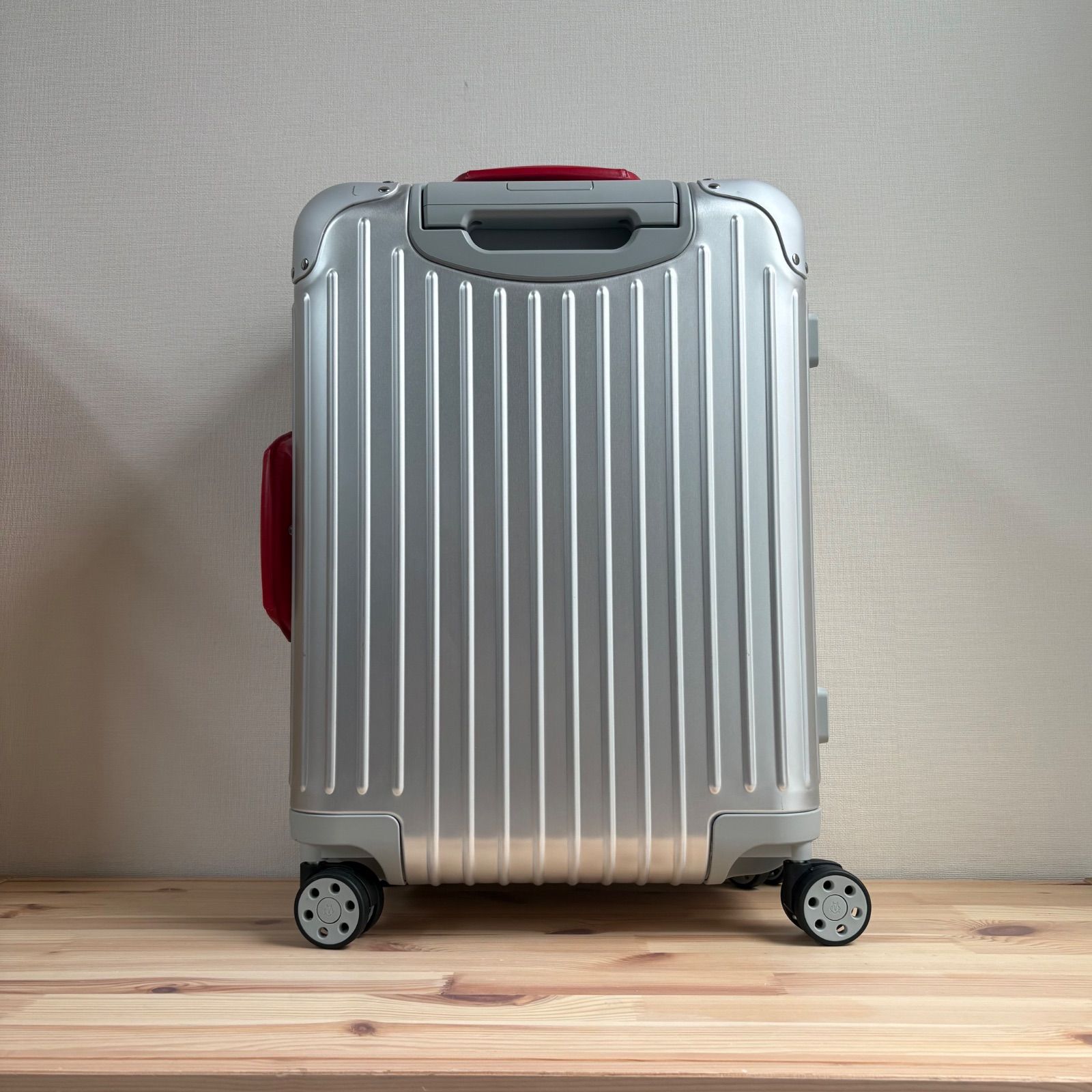 キャリーケース