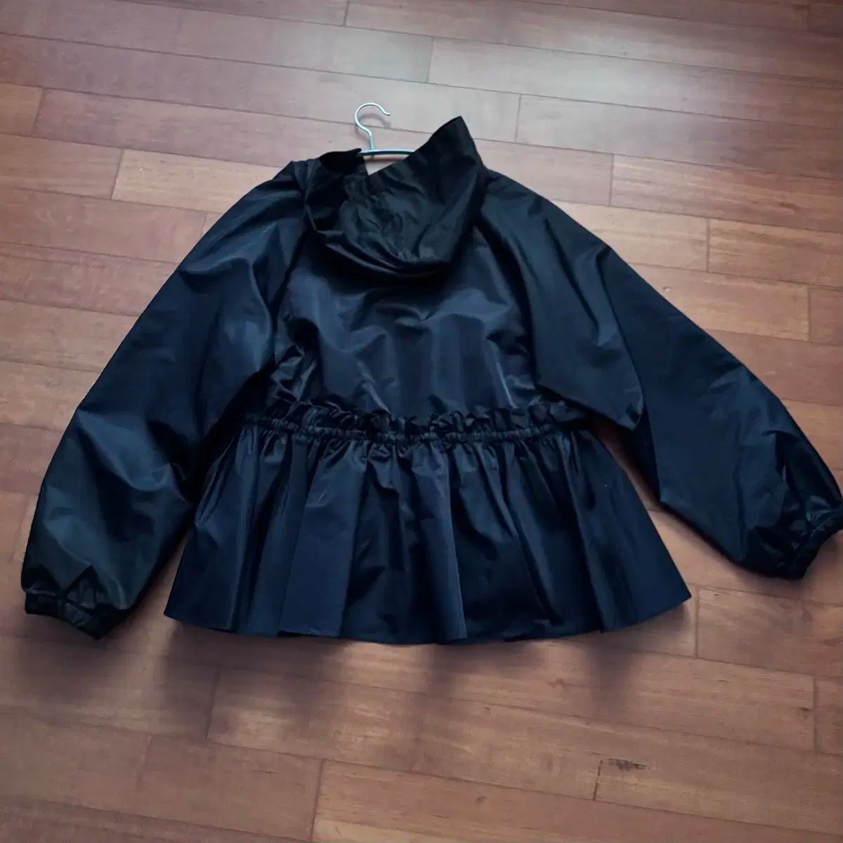 TYPESERVICE フリルペプラムフーディジャケット GULLKHAN_COM