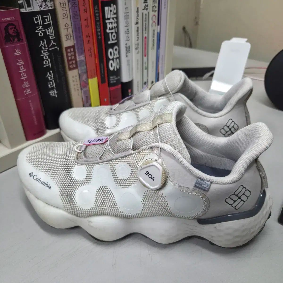 コロンビア メンズ FIGHT OR ESCAPE スライブ ウルトラ アウトド ライ ボア2 280