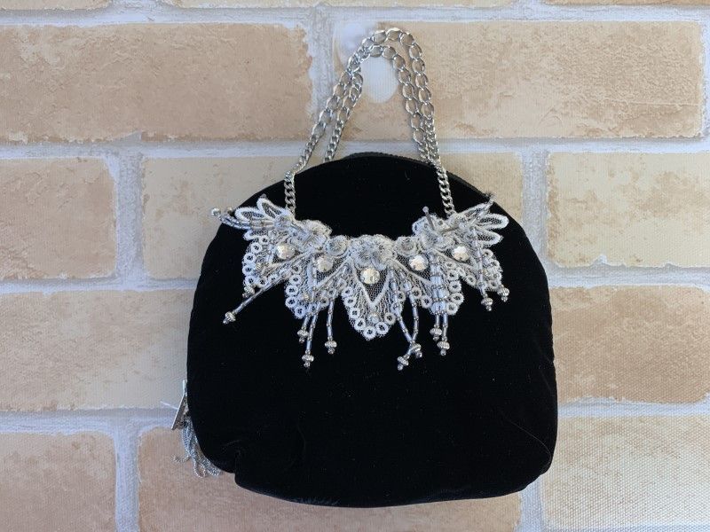 Tanaka Daisuke タナカ ダイスケ スノービジューポーチバッグ ハンドバッグ ブラック 44849697