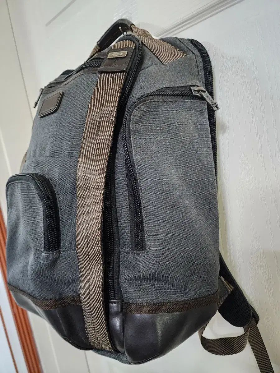 アルファ スポーツブラ