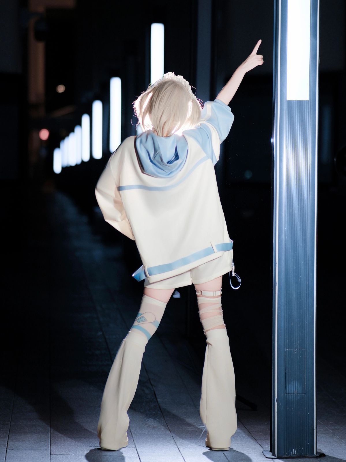 おしゃれな人 韓国風 セットアップ レディース ストリート系 パーカー ショートパンツ ジャージ風 ジップアップ スポーティー コスプレ風 原宿系 個性派 カジュアル 春 秋 冬 ゆったり 大きめサイズ ダンス衣装