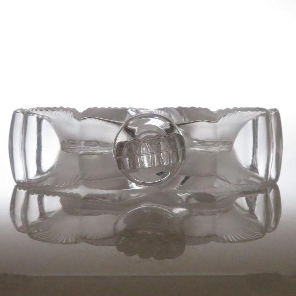 パフューム ボトル