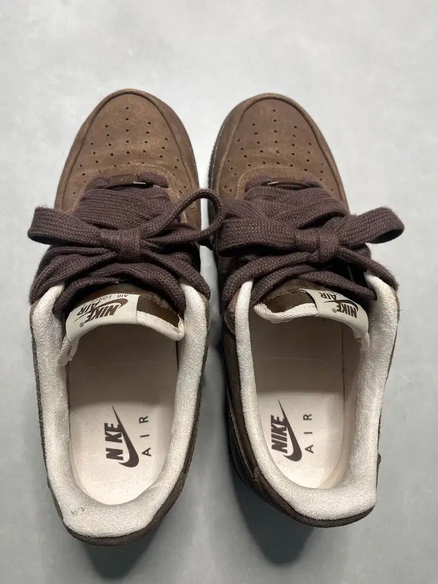  ナイキ エアフォース カカオ ワウ 290 スニーカー 靴