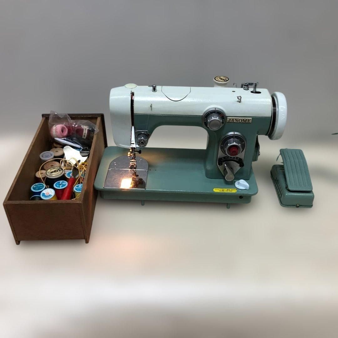 JANOME ジャノメ 電動ミシン 71-246 フットコントローラー付き レトロ ミントグリーン 動作 済 家庭用 ミシン フットペダル ジャノメ レトロ 251106-2