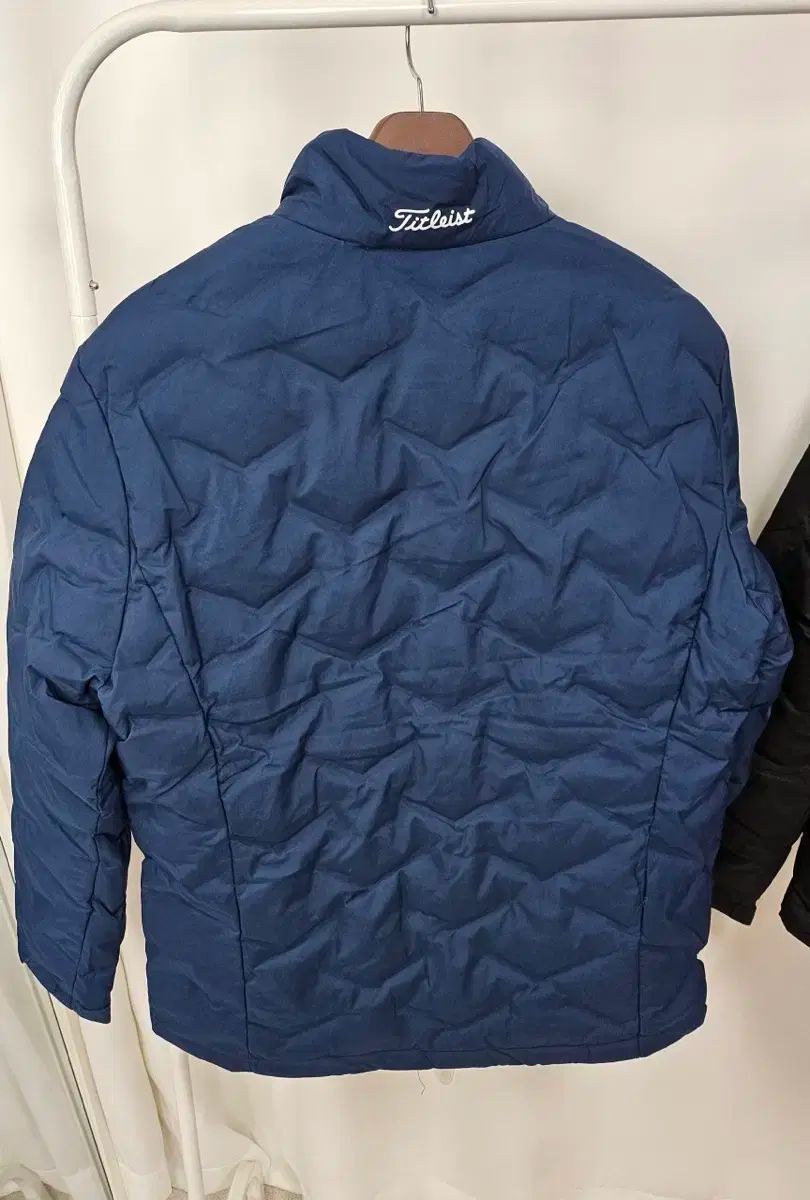 Titleist タイトリスト ダックダウン 発熱 ダウン