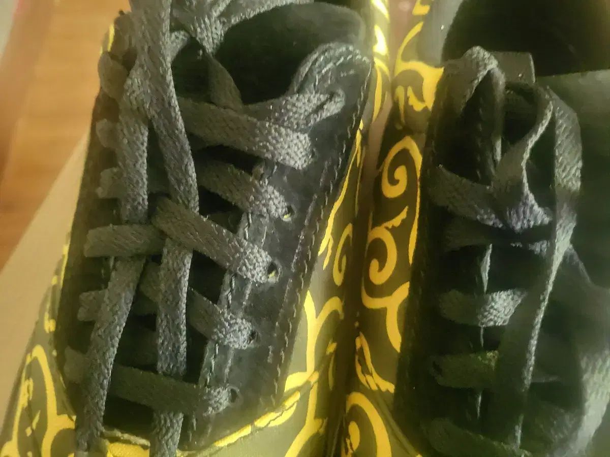  日本 ルーザーズ T.I for men 靴 スニーカー 靴