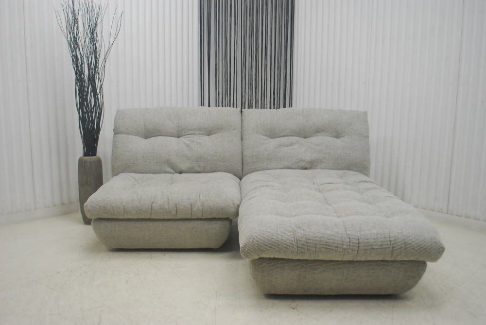 カウチソファー