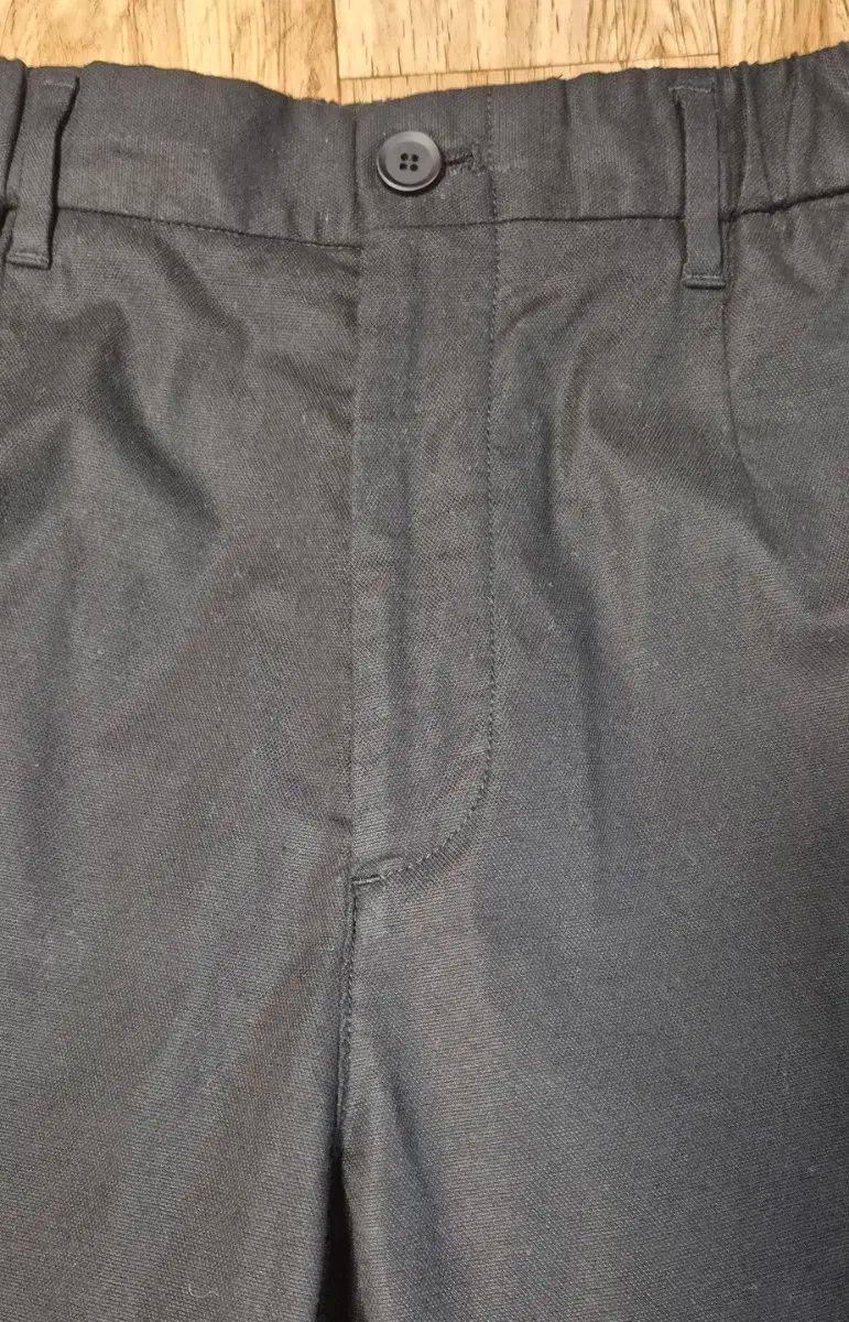 フィット パンツ