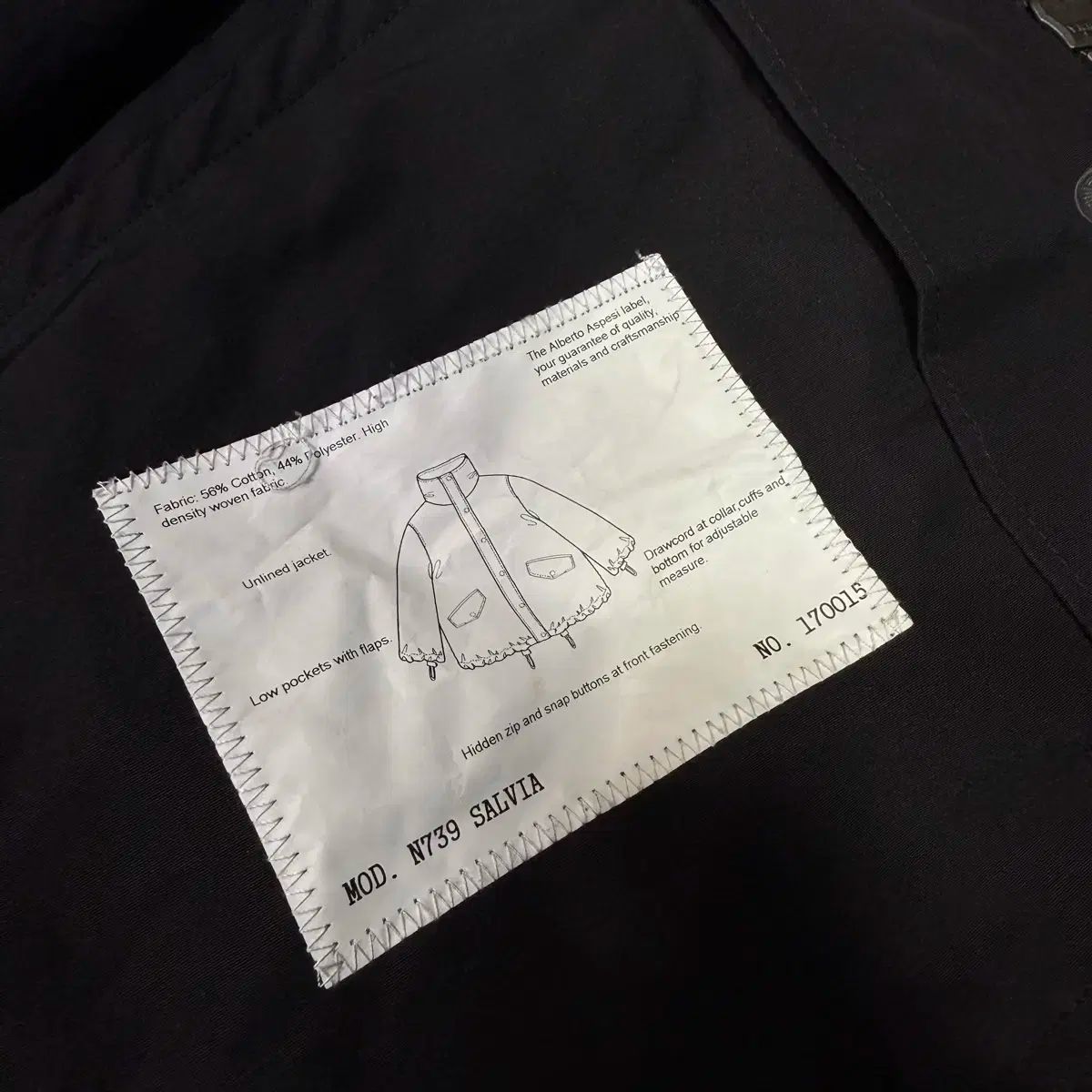 マウンテンパーカー