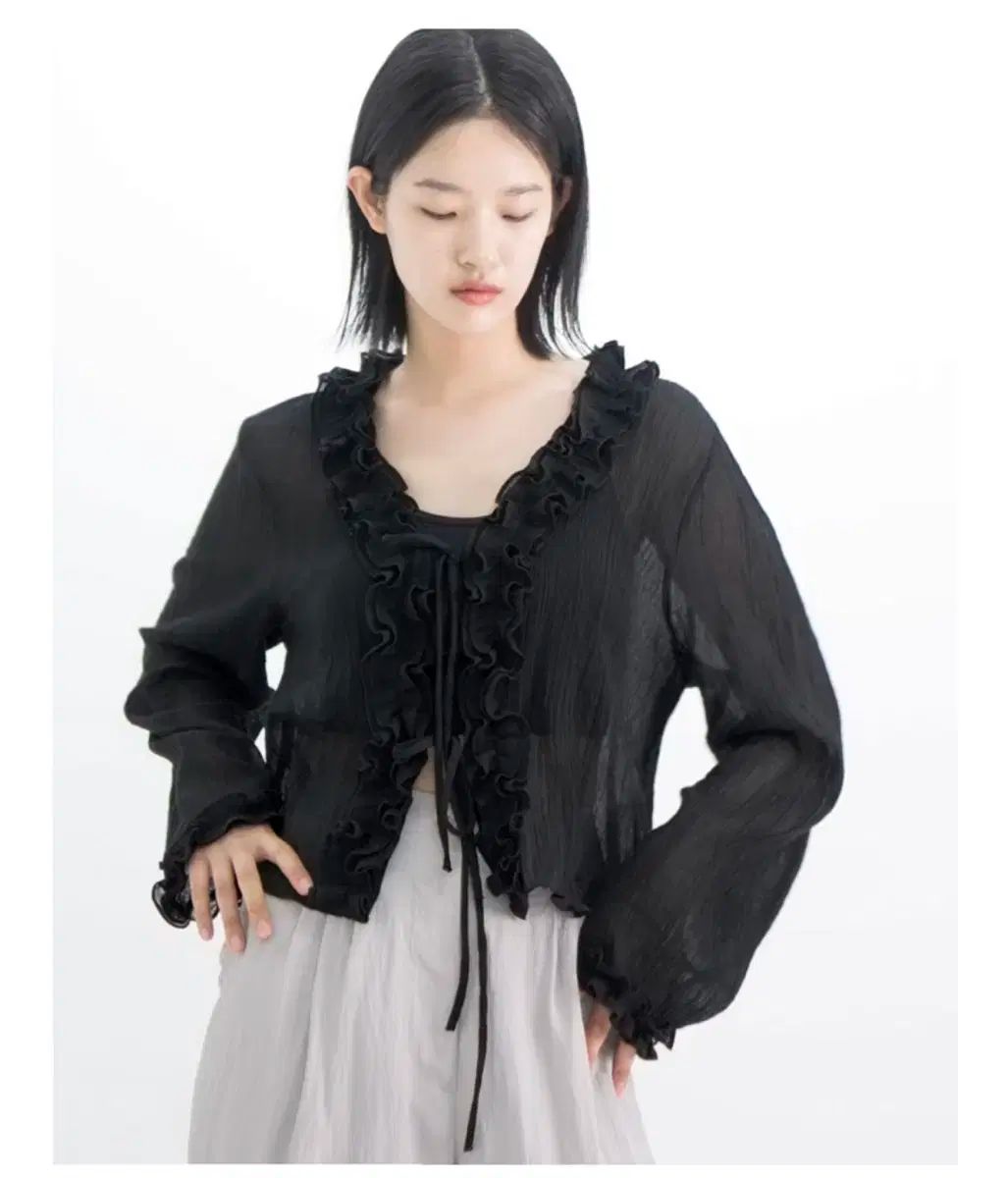 ユノイア eunoia Ripple Ruffle Cardigan ブラック