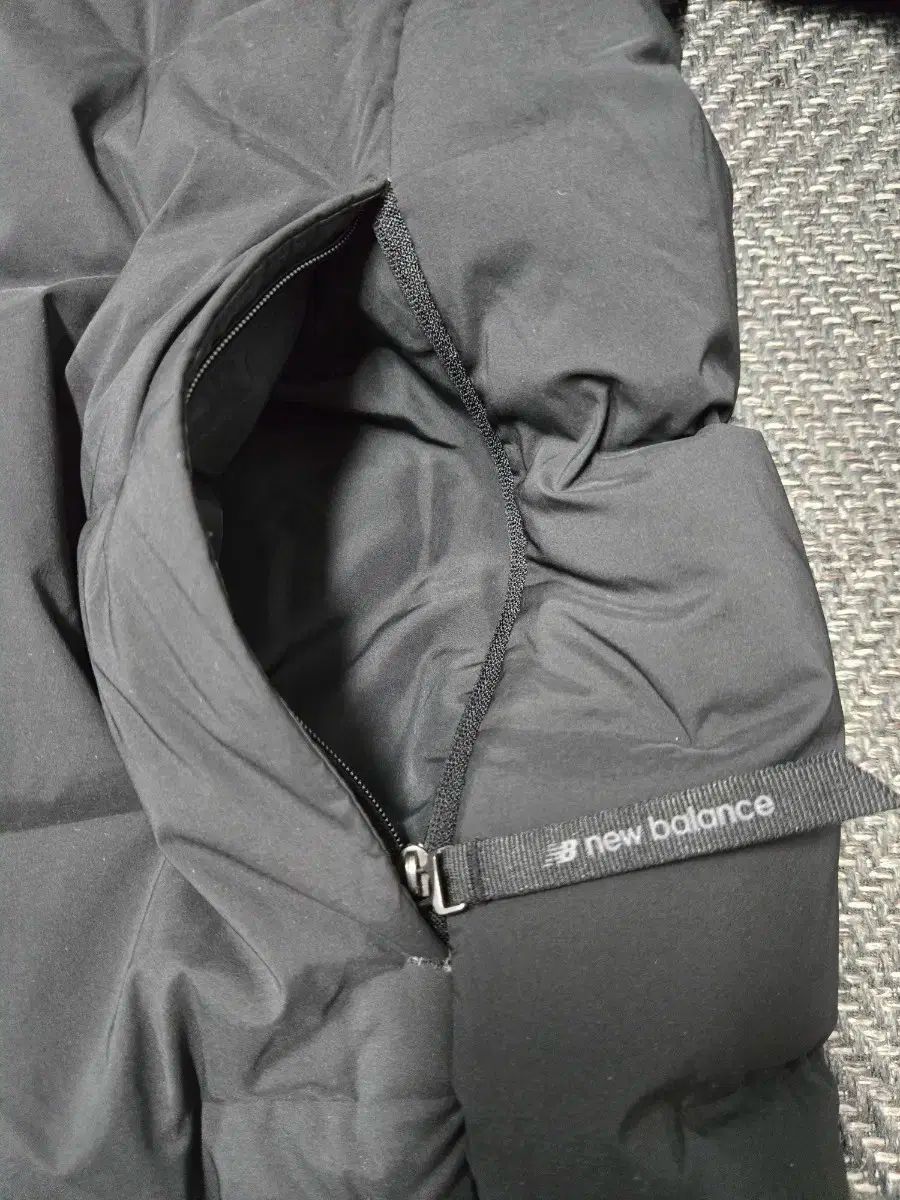 ダウンジャケット 軽量ダウン