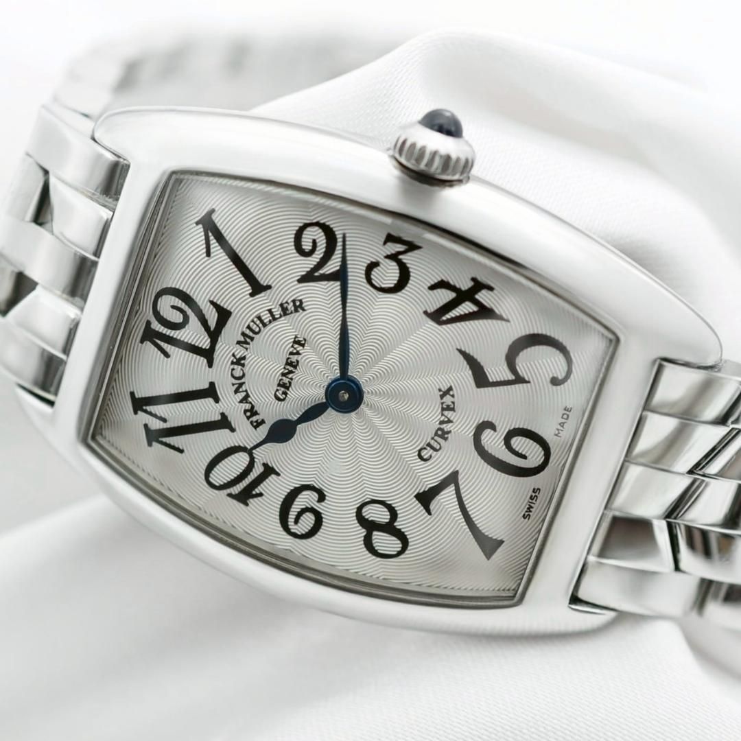 FRANCK MULLER トノーカーベックス 1752 QZ 7010 W 00037