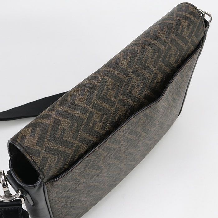 FENDI フェンディ ダイアゴナル 7VA521 A9XS 斜め掛け ショルダー  