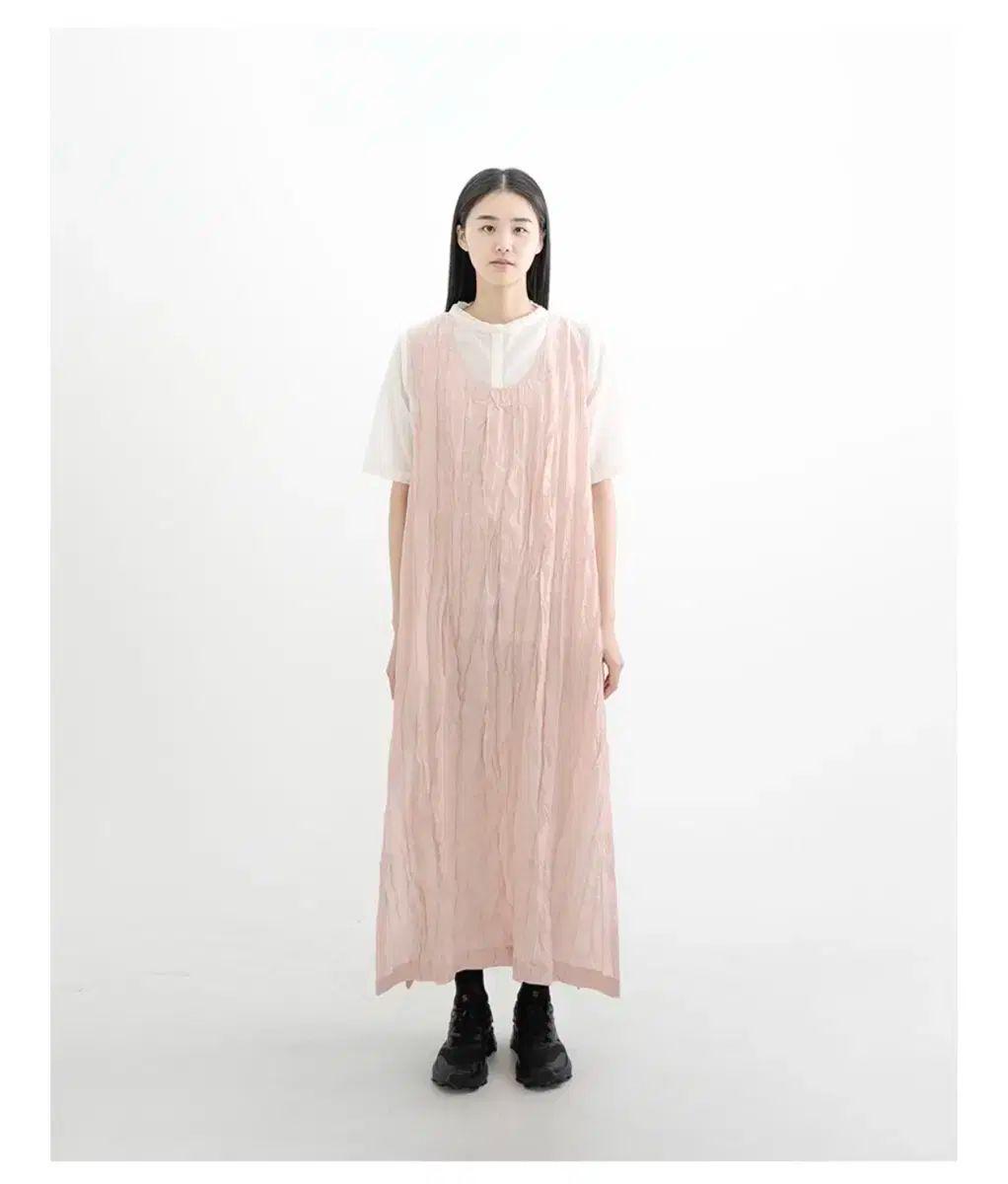 ユノイア eunoia クリース ノースリーブ ドレス ピンク