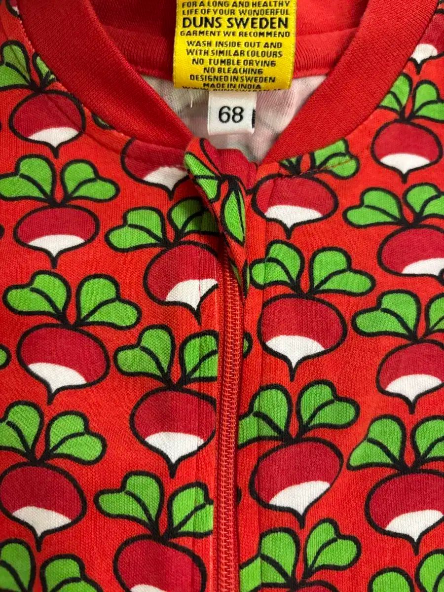 ダン ス ポッピーレッド ジップアップ 68