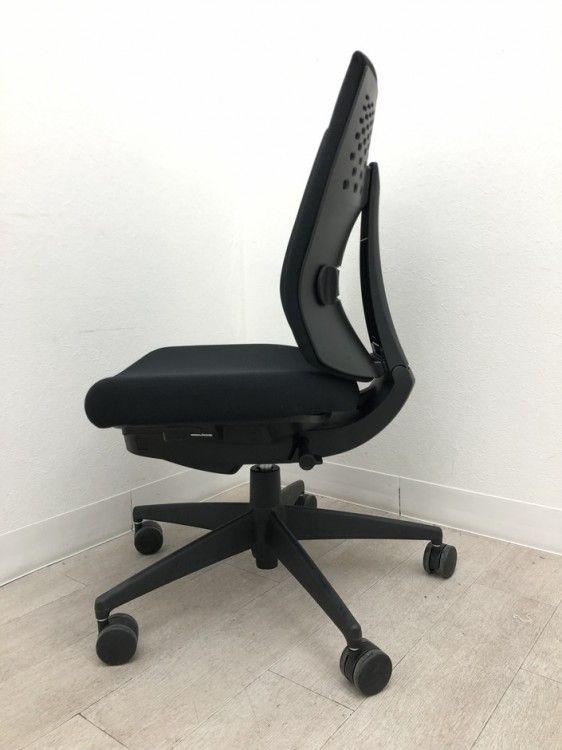 ウィザード4チェア C06-B102C