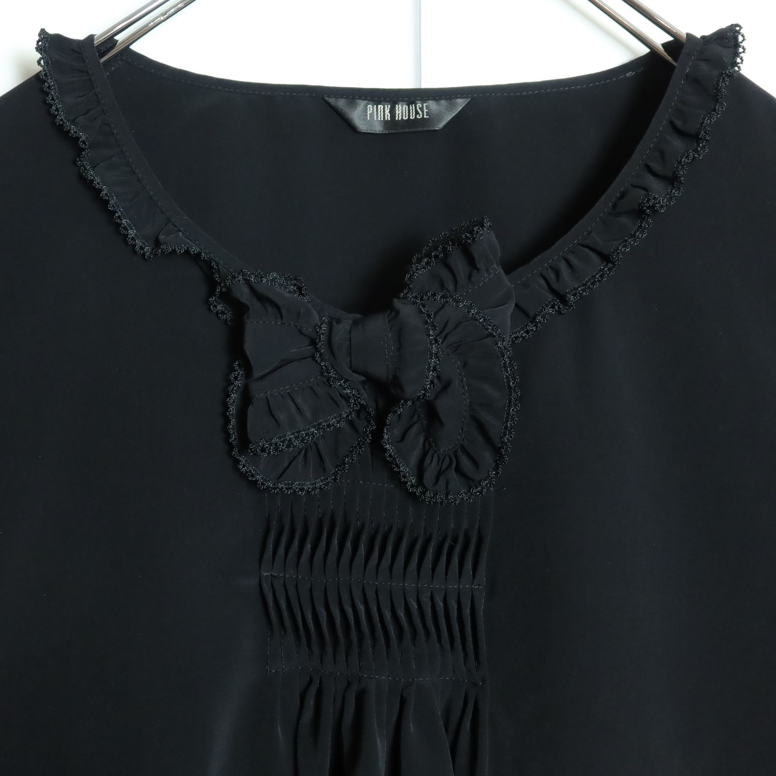 美品】ピンクハウス☆2024年製！リボン付きブラウス ふんわりフォルム