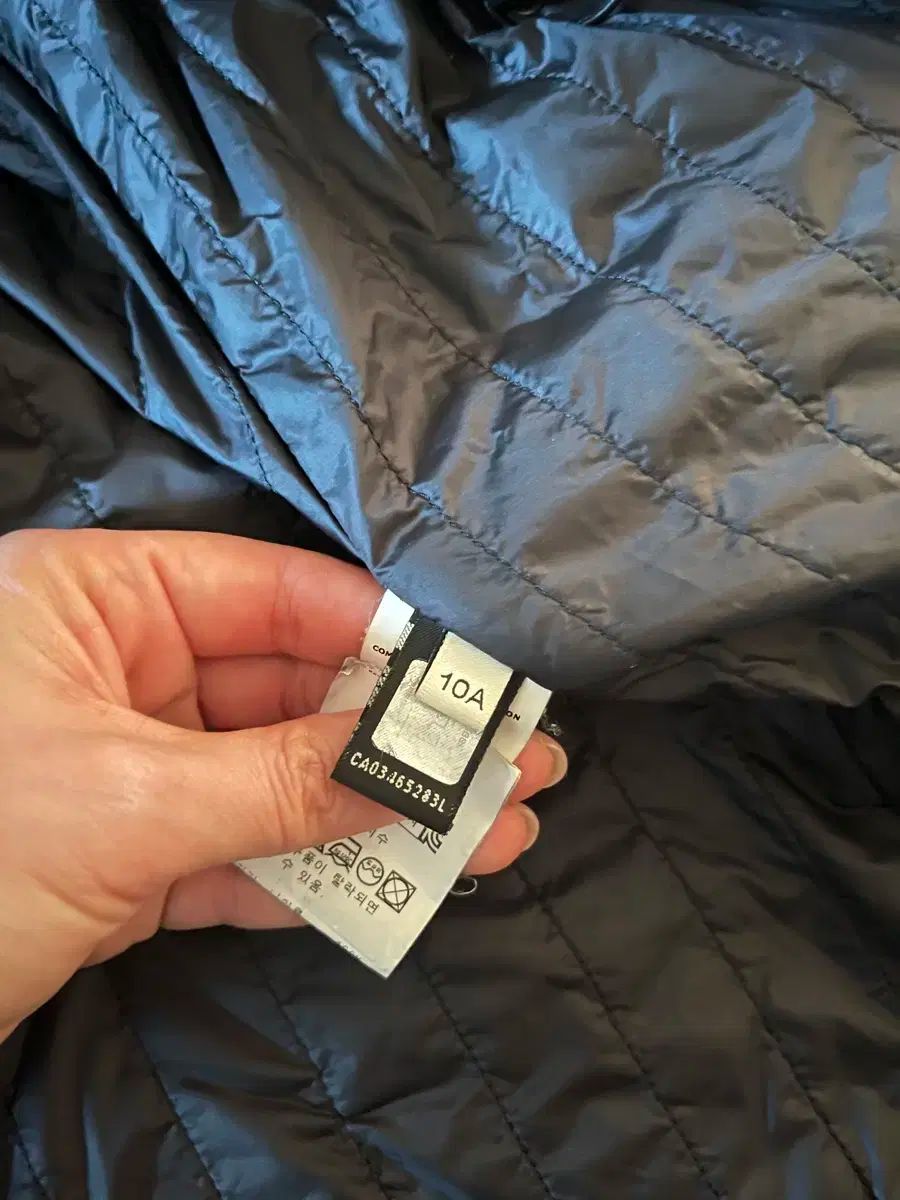  フェンディ ローマ フラワー プリント ダウン アウター その他 ジャケット ブルゾン