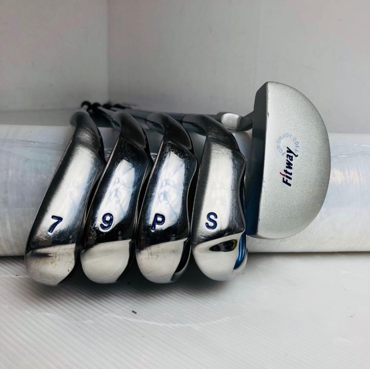 ゴルフクラブ レディースセット 初心者 テーラーメイド r5 XL N1671