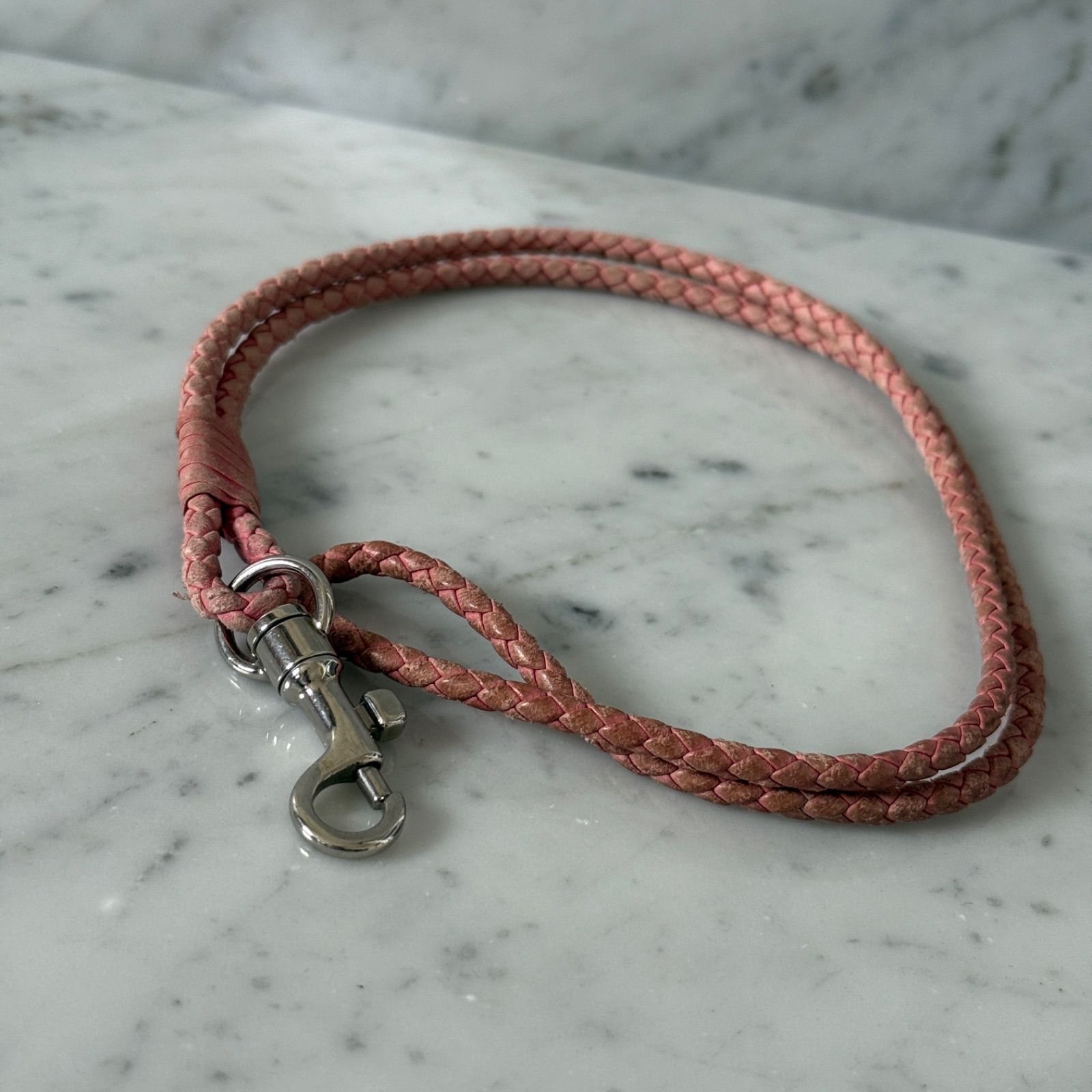 ボッテガ・ヴェネタ レザー編み込みキーホルダー 2色セット BOTTEGA