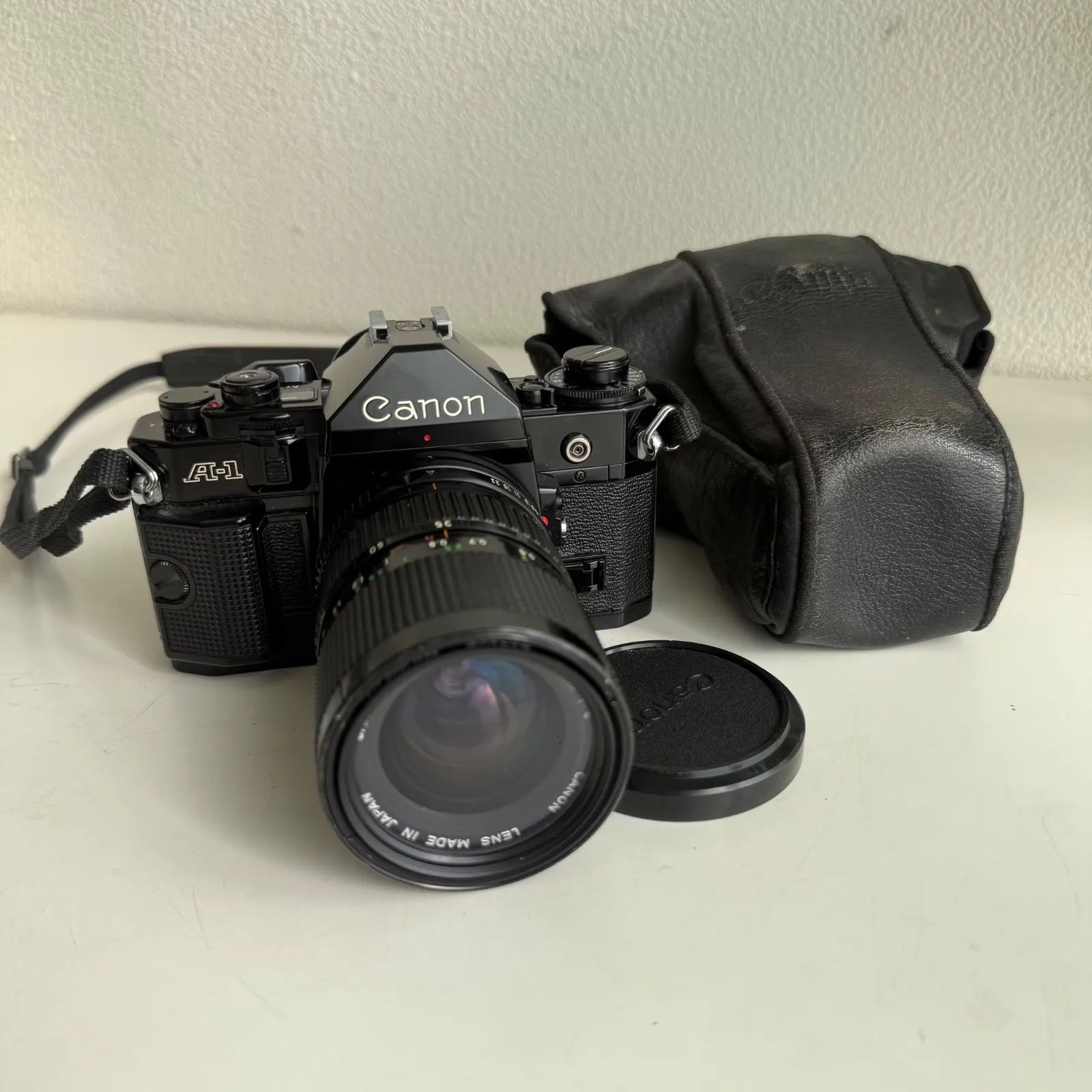 Canon A-1 ZOOM LENS FD 35-70mm 1:4 一眼レフフィルムカメラ