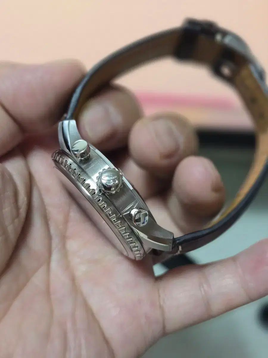 ブライトリング ナビタイマー 8 クロノグラフ 時計