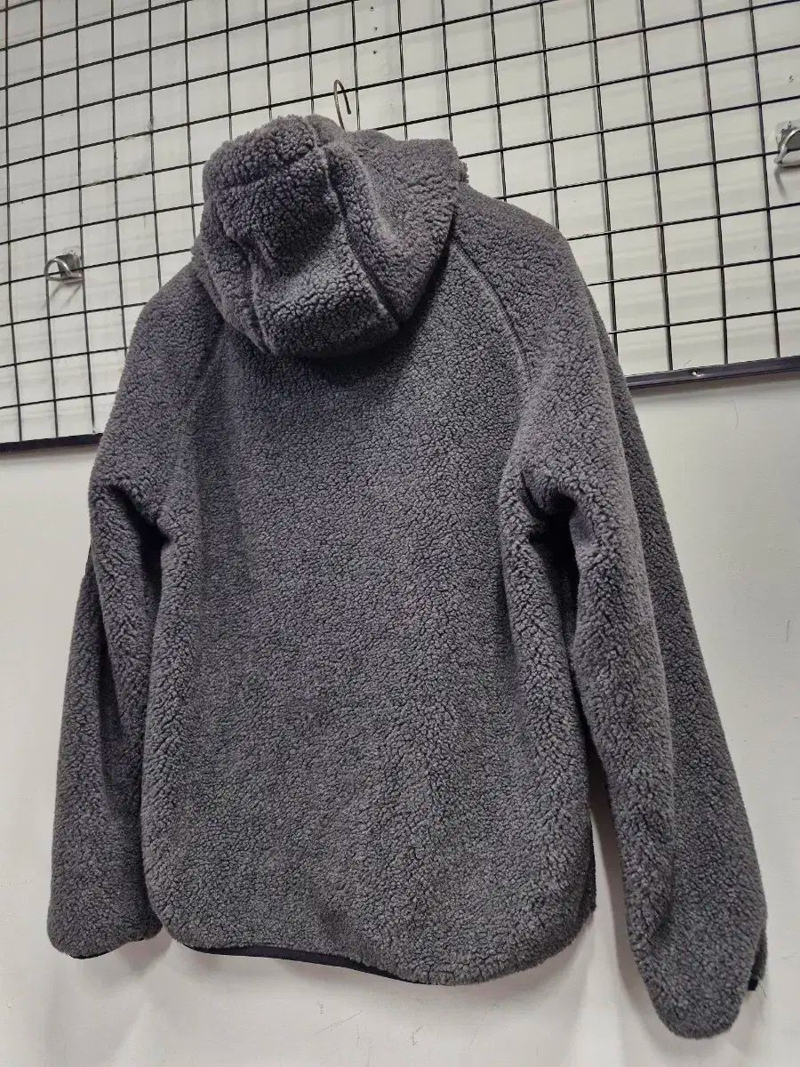 フリース ジップアップ