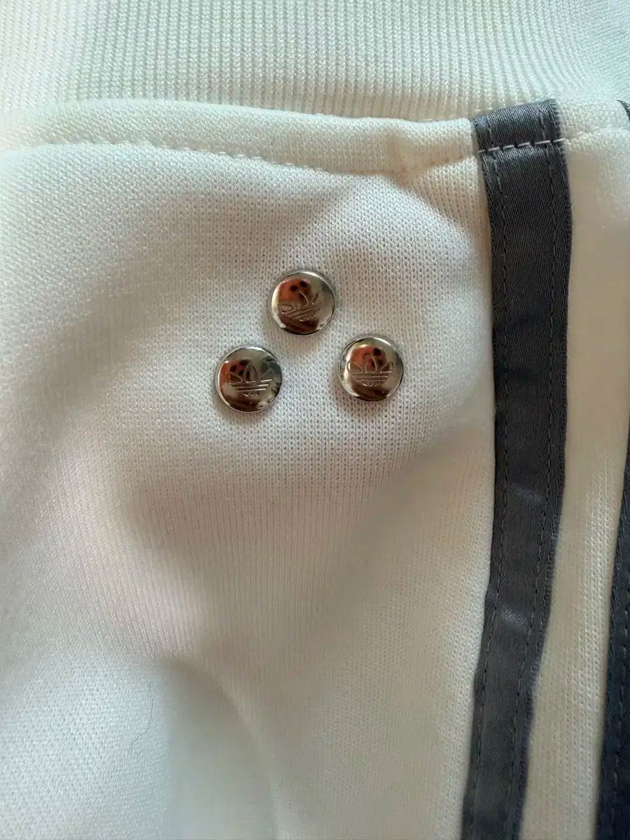 アディダス グリッター ロゴ パンツ DECORATOM_COM_BR