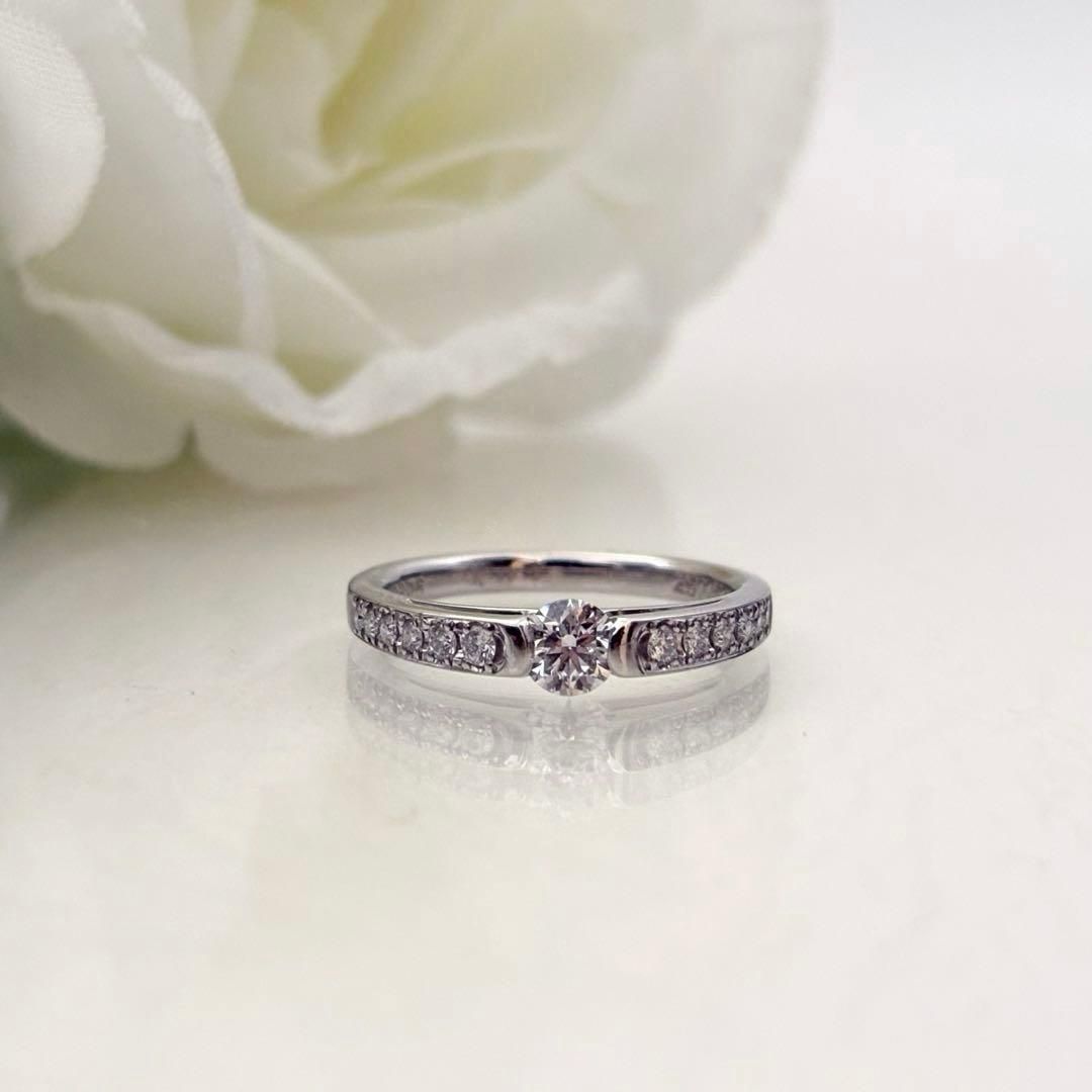 251 ラザールダイヤモンド Pt950 リング0.28ct 0.16ct