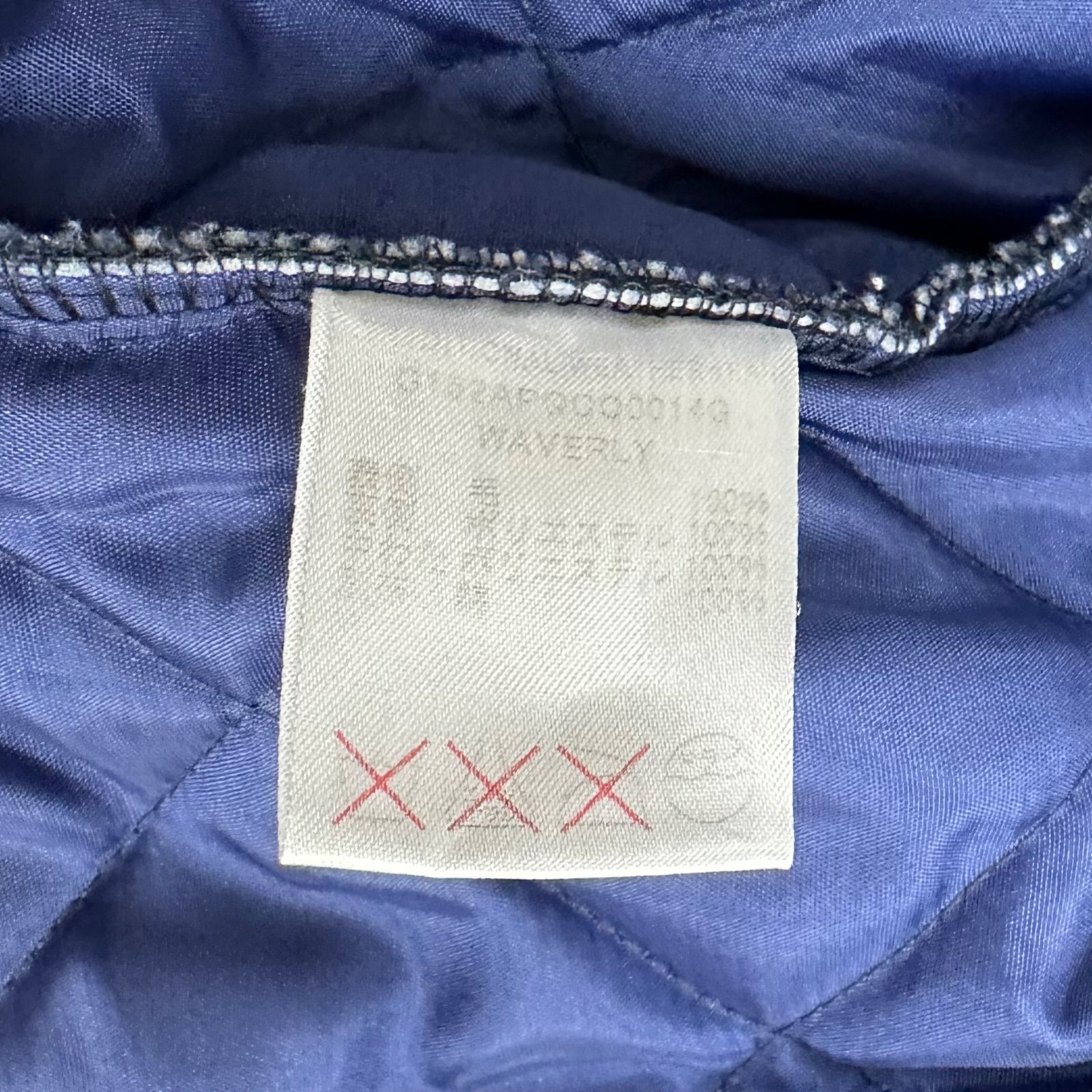 ダークネイビー 裏地配色