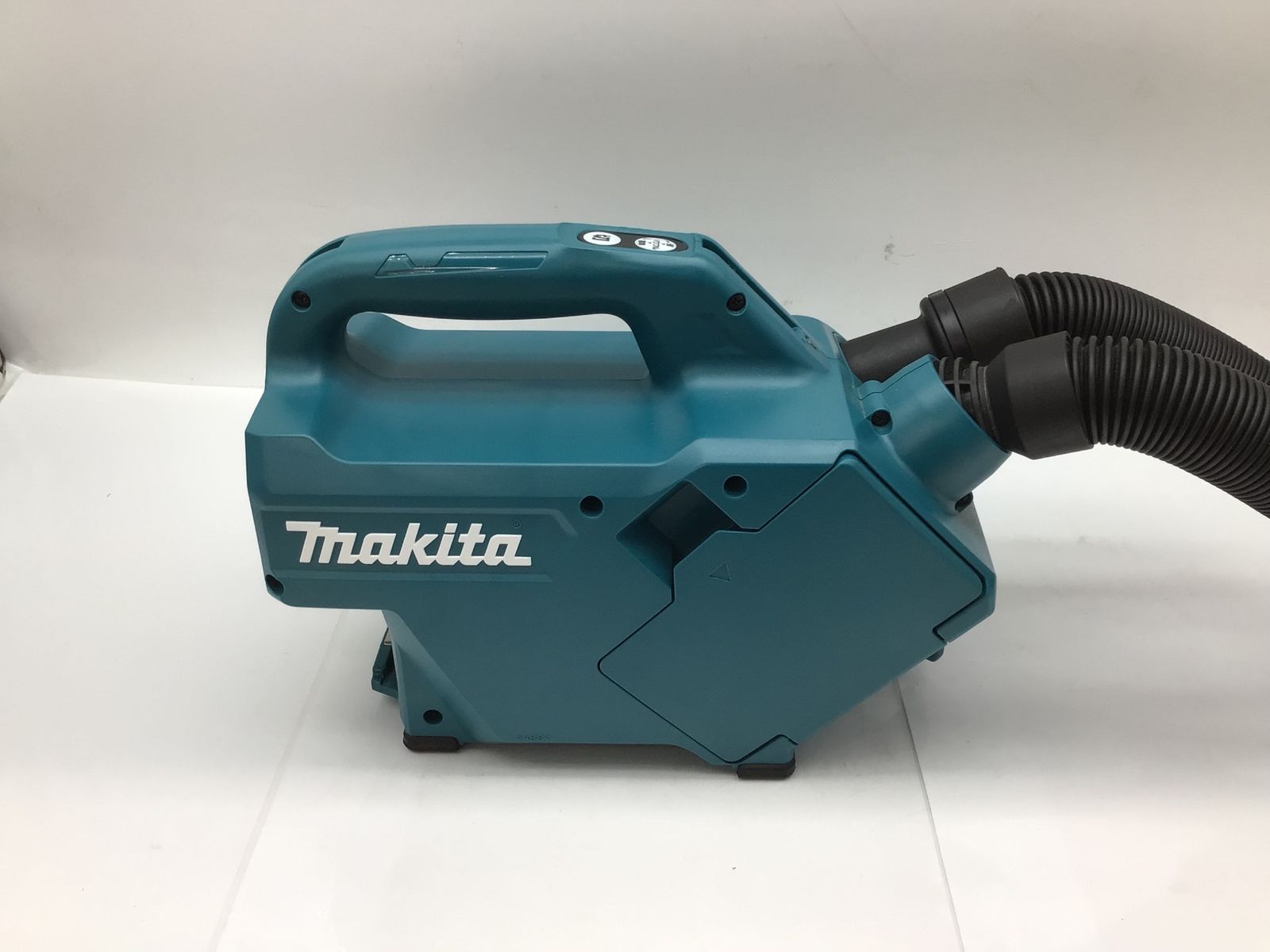 冷暖房・空調 【未使用に近い】☆Makita/マキタ 18v充電式クリーナ 