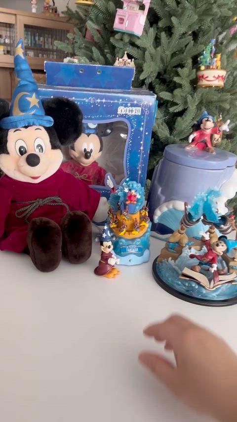 ミッキーマウス ぬいぐるみ