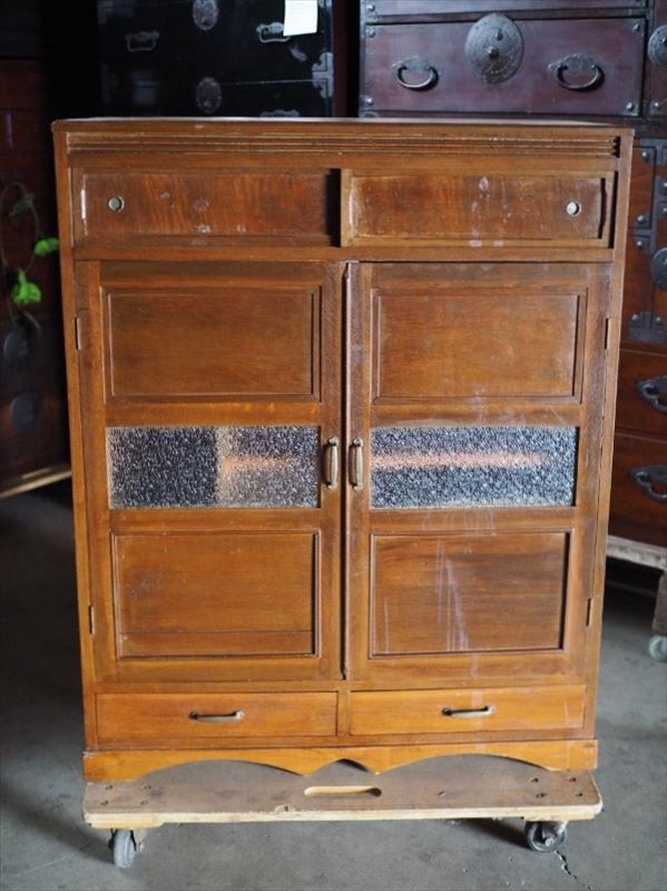 和テイストなダイヤガラスのキャビネット 昭和前期 古録展 品番S 10433