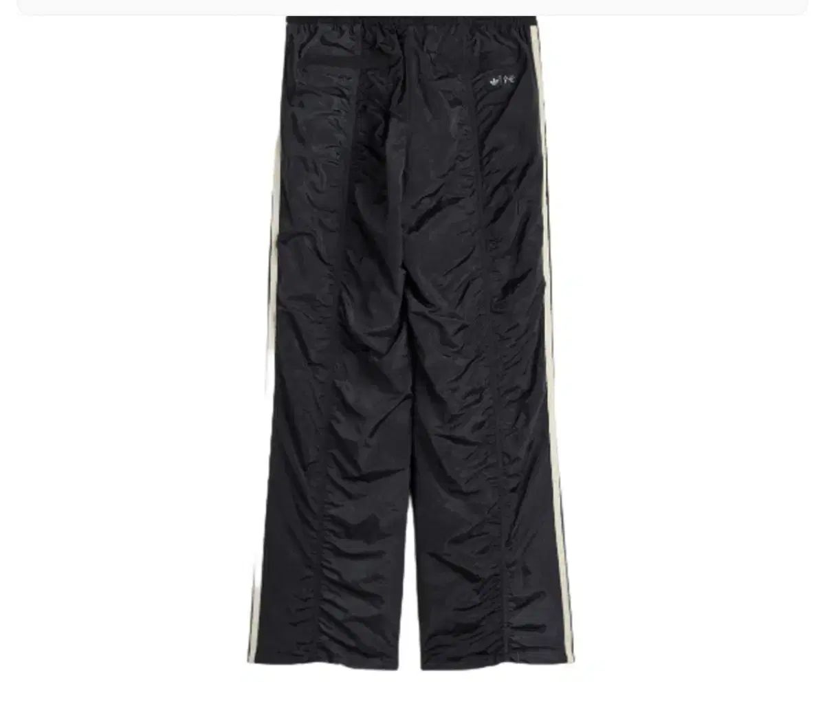 アディダス サグクラブ ウーブントラックパンツ