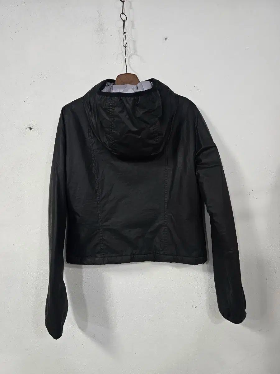 アルマーニ レディース 軽量 ダウン