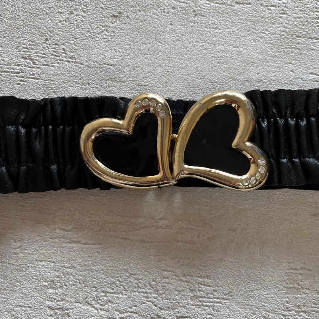 昭和レトロリボン型留め具付きゴムベルトブラック調整不可 昭和レトロハートの留め具ゴムベルトビジュー付きブラック調整可能