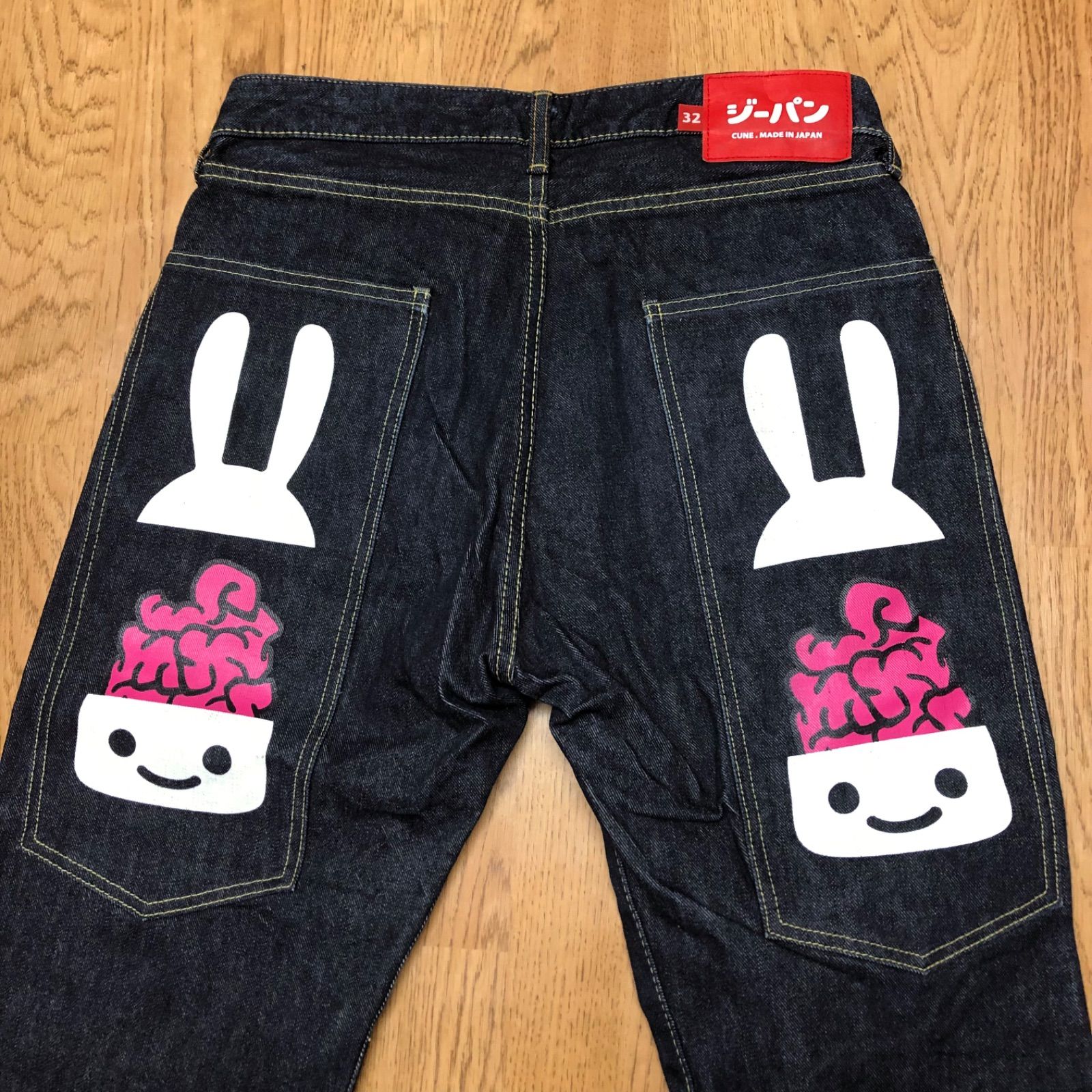 CUNE デニムパンツ サイズ32 希少デザインCUNE キューン デニムパンツ