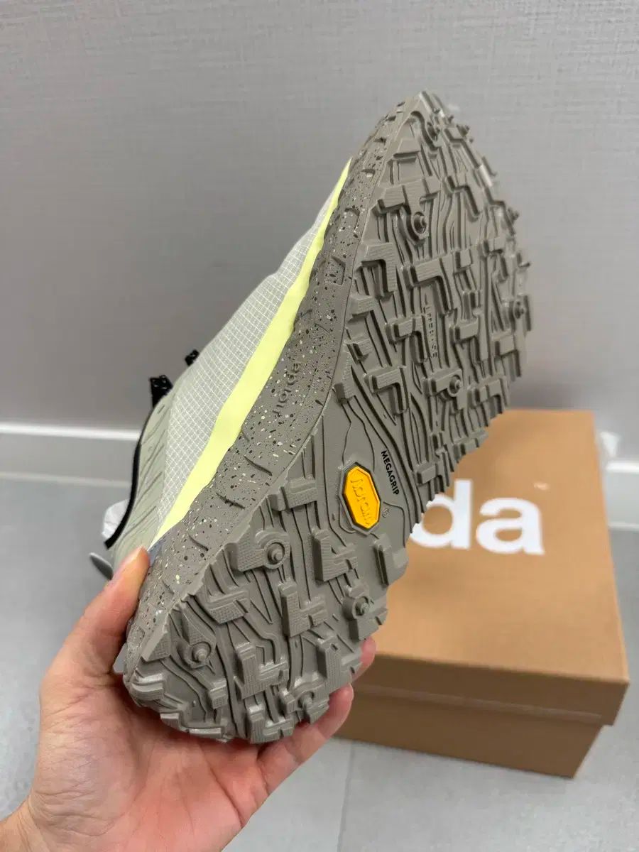 ノダ 001 A カルサイト