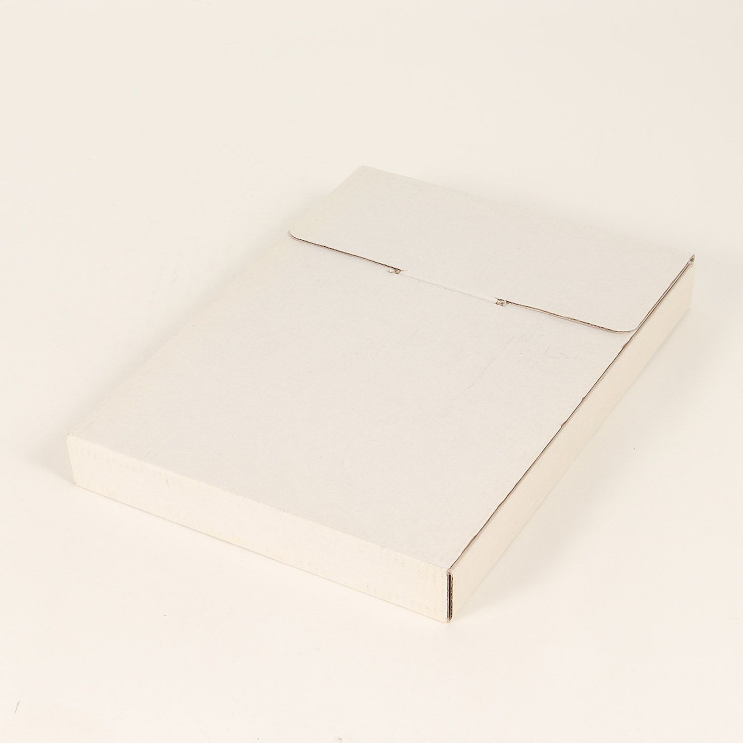  GUCCI グッチ 1000部 版写真集 WORLD The Price of Love その他 小物