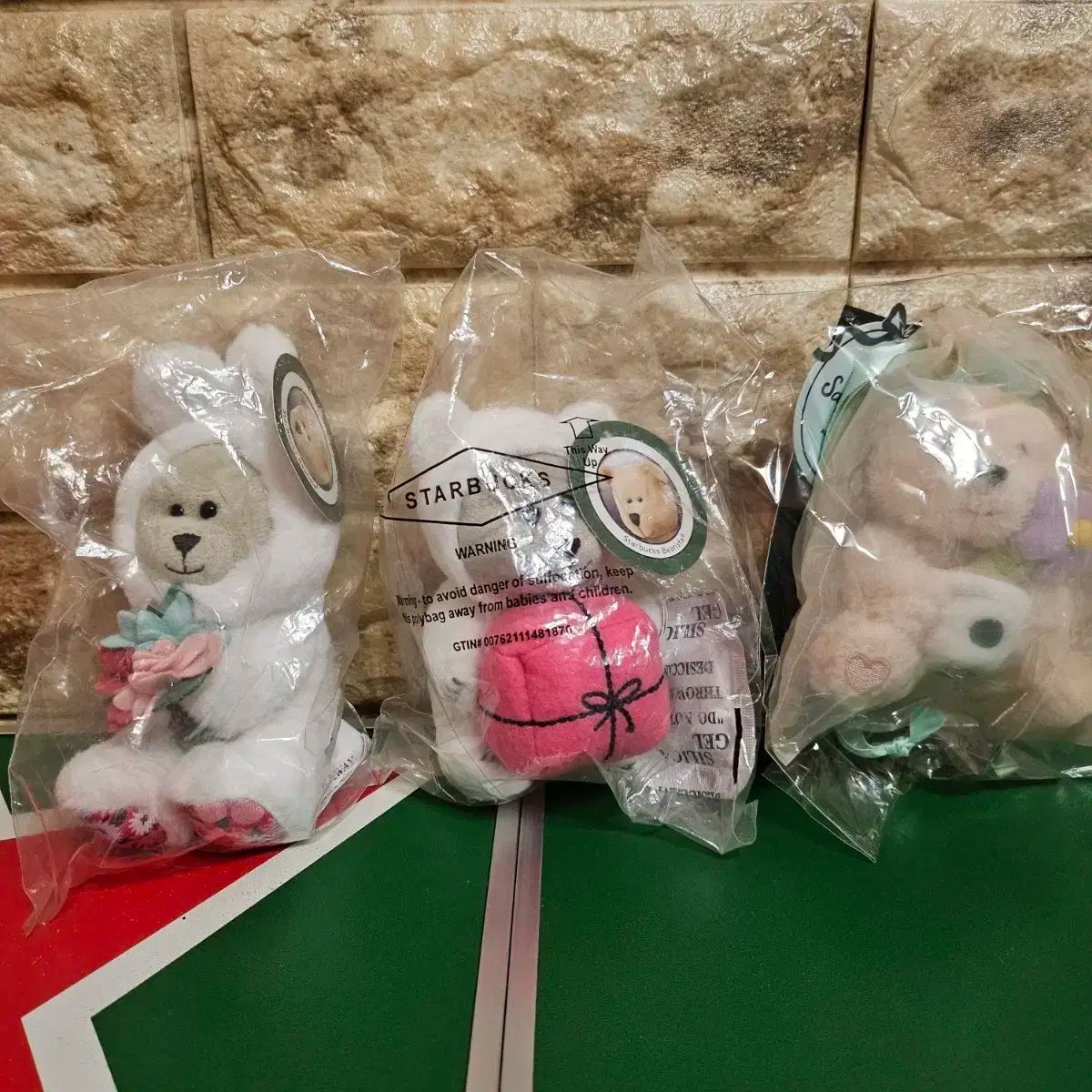 スターバックス ベアリスタ キーチェーン 3個