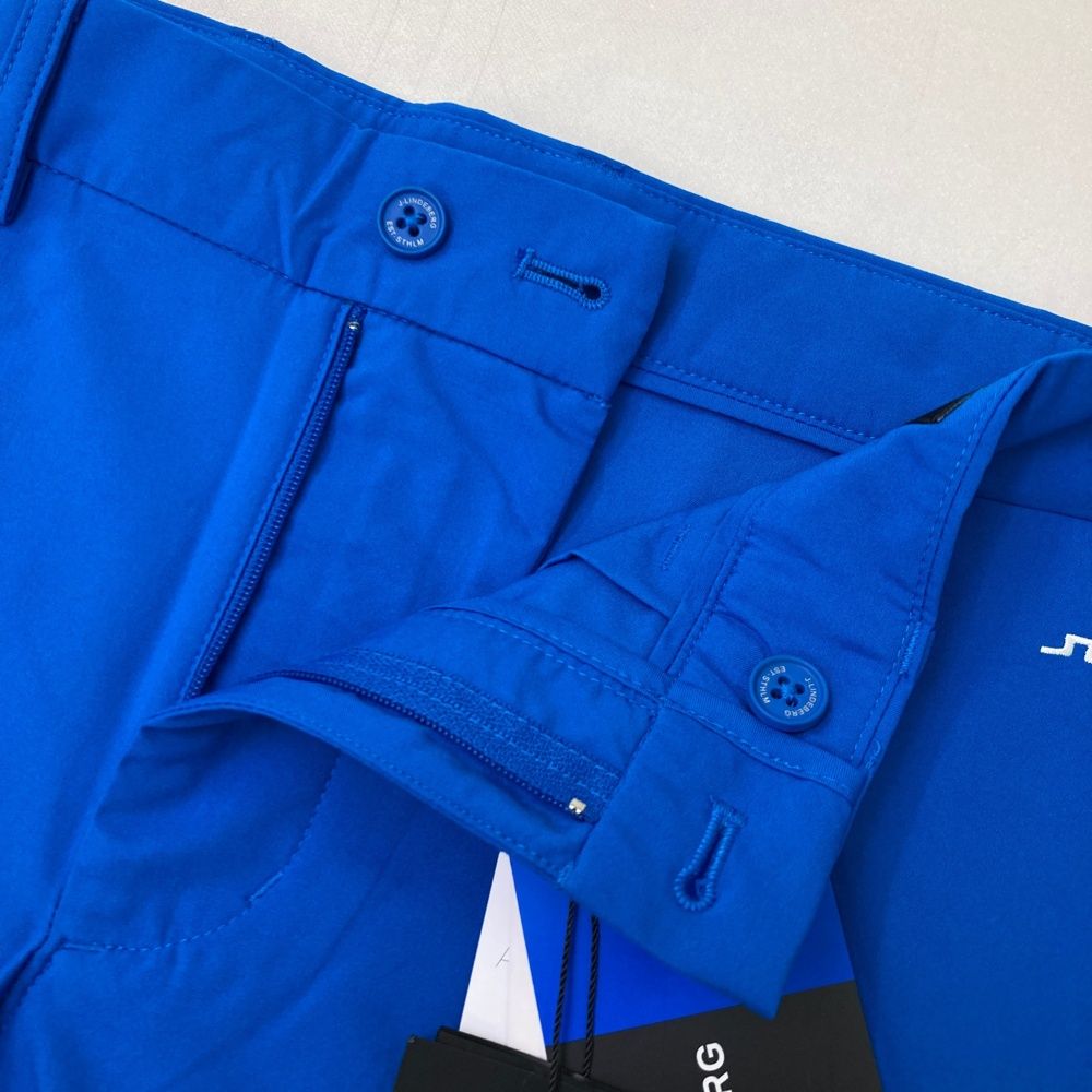 240101546210 ゴルフウェア