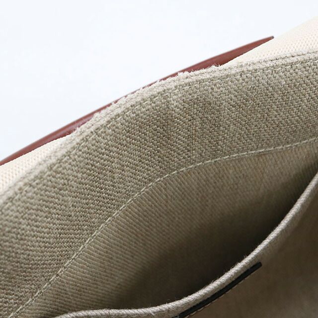 ウッディ スモール