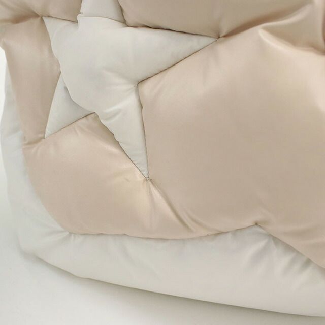 ミュウミュウ MIUMIU